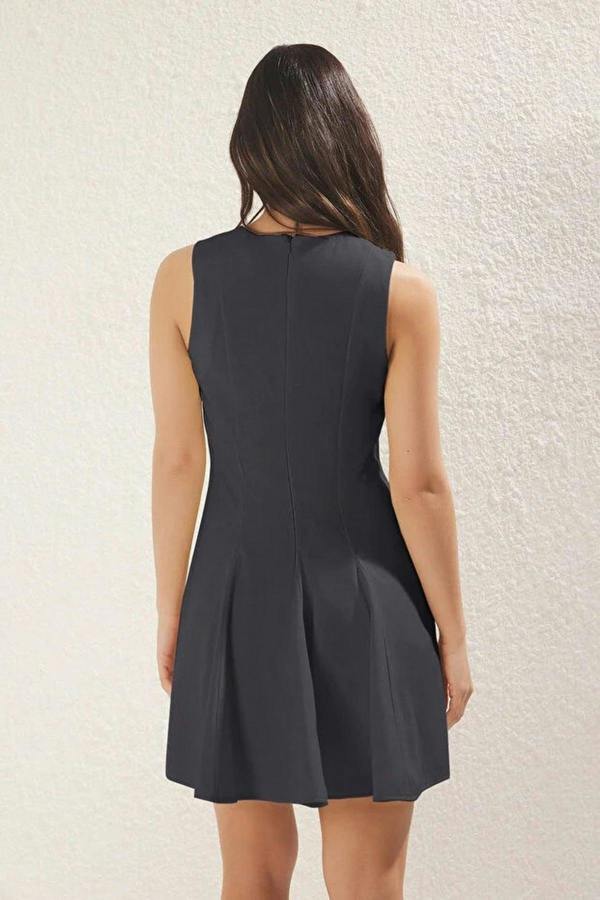 WOVCOR Crew Neck Mini Woven Dress