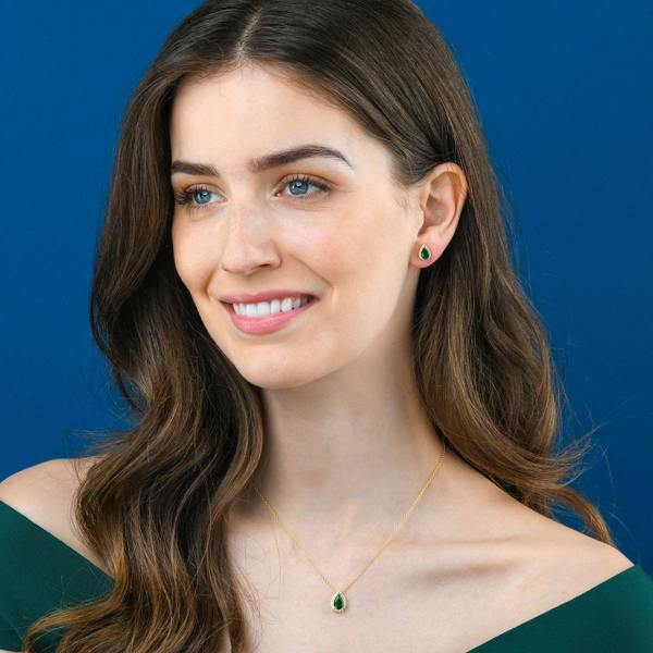 namana Gold Plated 925 Sterling Silver Green Pear Drop Halo Pendant Necklace for Women