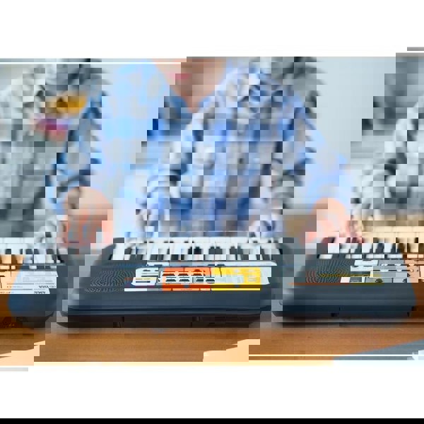 Yamaha PSS-F30 Mini Key Portable Keyboard Portable Keyboards