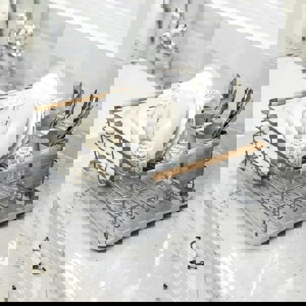 Living and Home Kitchen Metal Dish Drainer Rack Organizer Sink with Removable Drip Tray