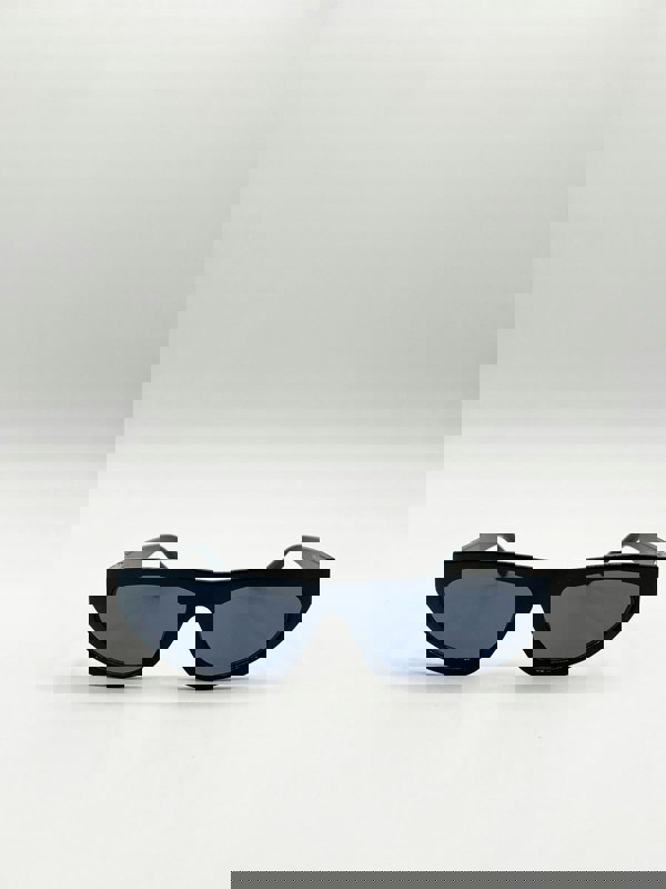 SVNX Retro Oval Sunglasses in Black