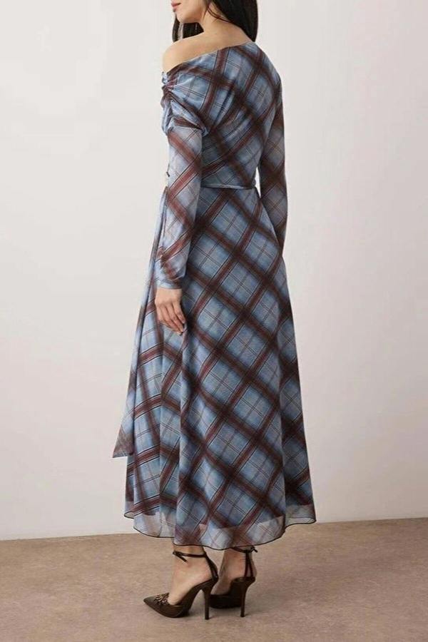 WOVCOR Lined Tulle Asymmetrical Maxi Knit Dress with Slit and Accessory Detail