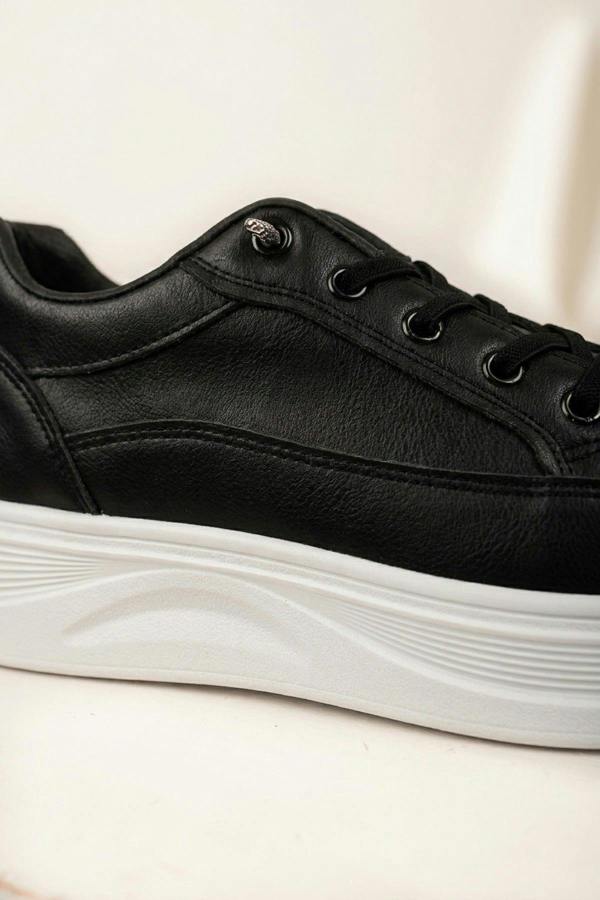Constance Chunky Sole Lace Up Trainers - Black