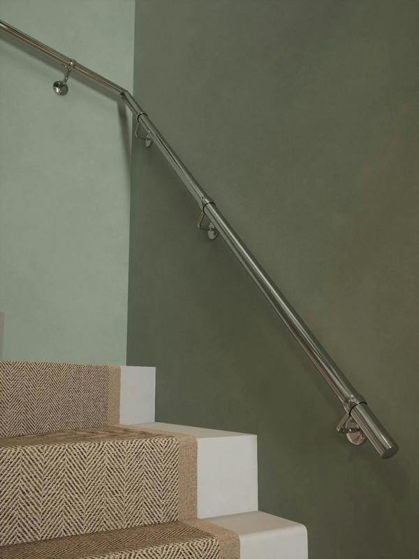 close up The Radway Chrome double winder handrail system