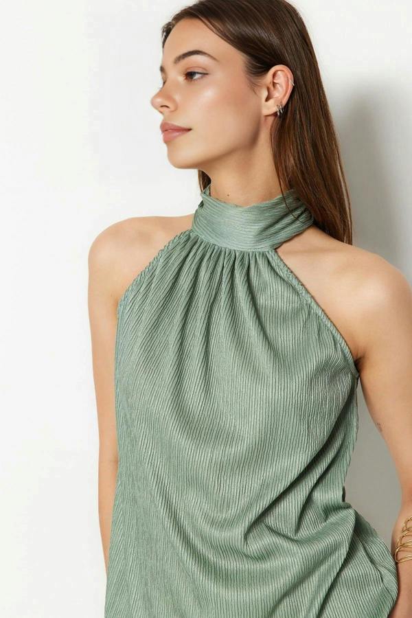 WOVCOR Stand-Up Collar Pleated Stretch Knit Blouse