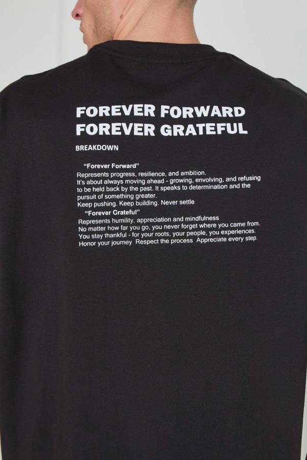 Men’s Oversized Heavyweight T-Shirt – “Forever Forward. Forever Grateful.” - Black