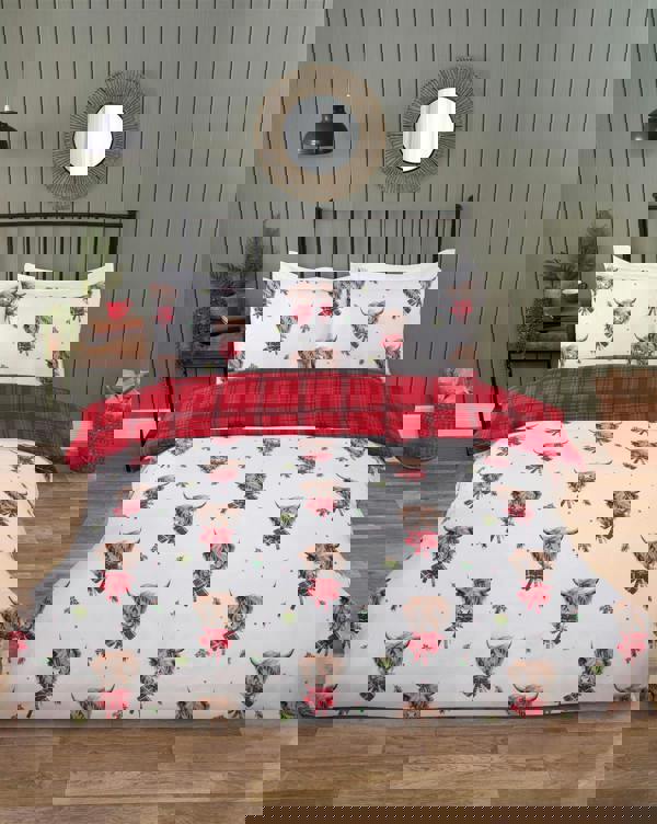 Rapport Home Highland Cow White Duvet Cover Set