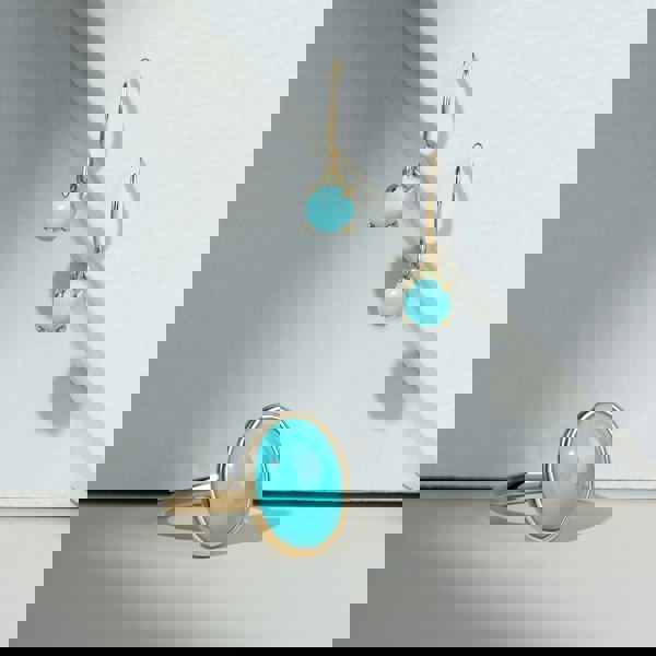 Gemondo Classic Round Turquoise Cabochon Drop Earrings in 9ct Yellow Gold