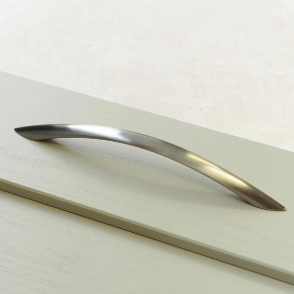 Handle & Home Brushed Nickel Flat Bow Handles