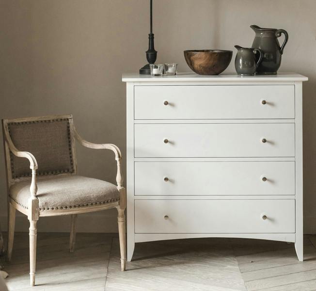 Statement Furniture Edward Hopper Chest of Drawers with 4 Drawers. Assembled Wooden Storage
