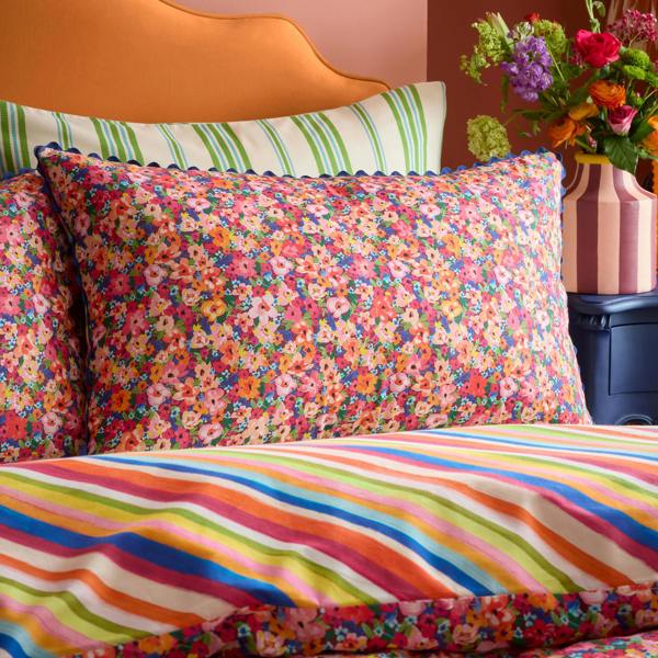 Sophie Robinson Darling Ditsy 100% Cotton Reversible Duvet Cover Set Bright
