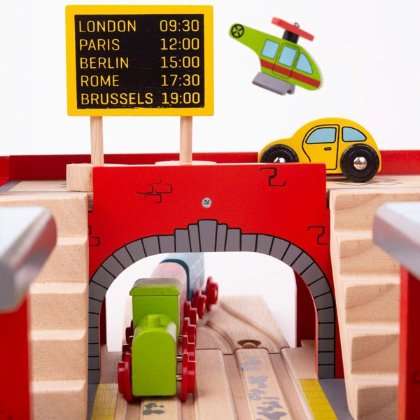 Bigjigs Rail Wooden Grand Central Train Station Set