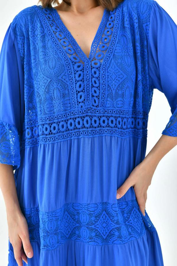 Hoxton Gal Oversized 3/4 Sleeves Lace Detailed V Neck Mini Dress in Royal Blue