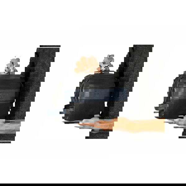 Silver Street London Silver Street London WALTER WASHBAG Mens Bag Blue