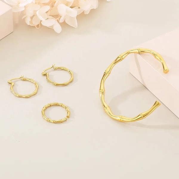 Elk & Bloom 14k Gold Band Bamboo Stackable Bangle