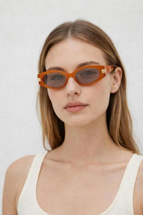 Oval Metal Detail Sunglasses In Orange - svnx