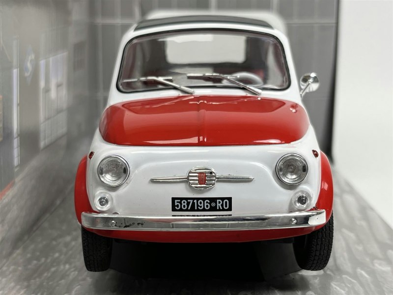 Solido Fiat 500 L Robe Di Kappa White Red 1965 1:18 Scale 1801408