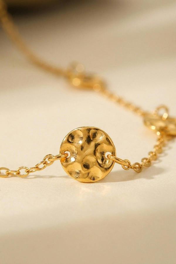 ARIIRA Isadora Hammered Disc Station Necklace