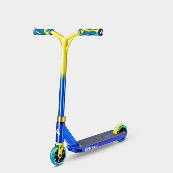 Micro Scooters Chilli Base S Jumpstart Stunt Scooter: Blue/Yellow