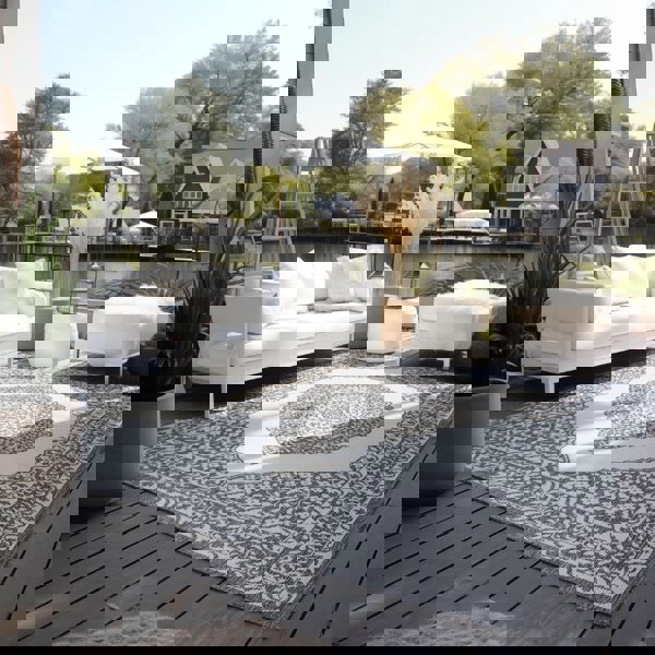 Meekly Indoor & Outdoor Reversible Grey Rug