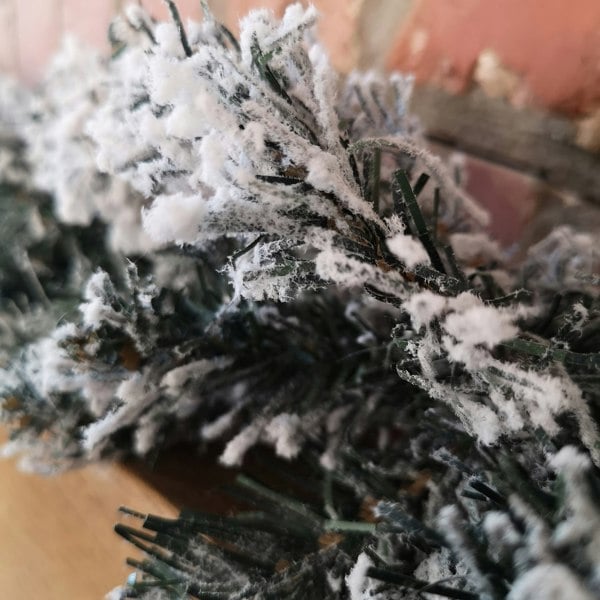 Samuel Alexander 9ft (2.7m) Christmas Snow Flocked Woodcote Fir Garland