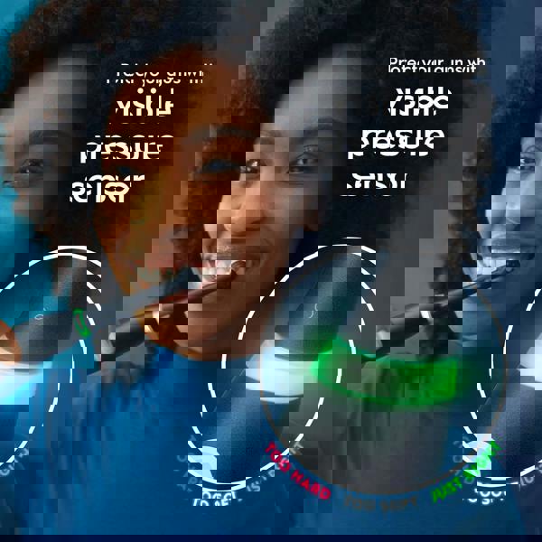 Oral-B iO 3 Black Electric Toothbrush - Additional 3