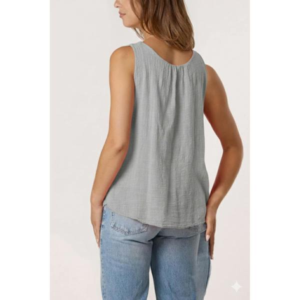 Blue Vanilla Sleeveless Basic Top