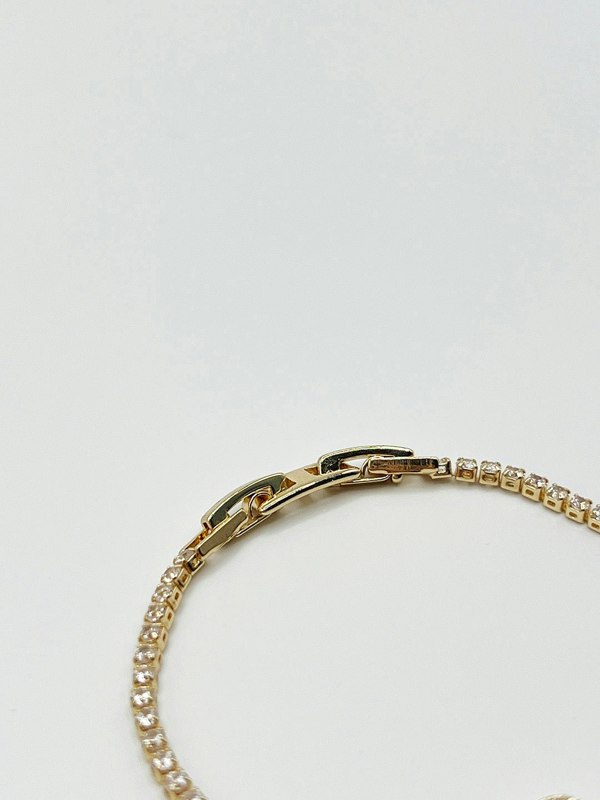 SVNX Clover Diamante Bracelet in Gold Colour - Gift Boxed