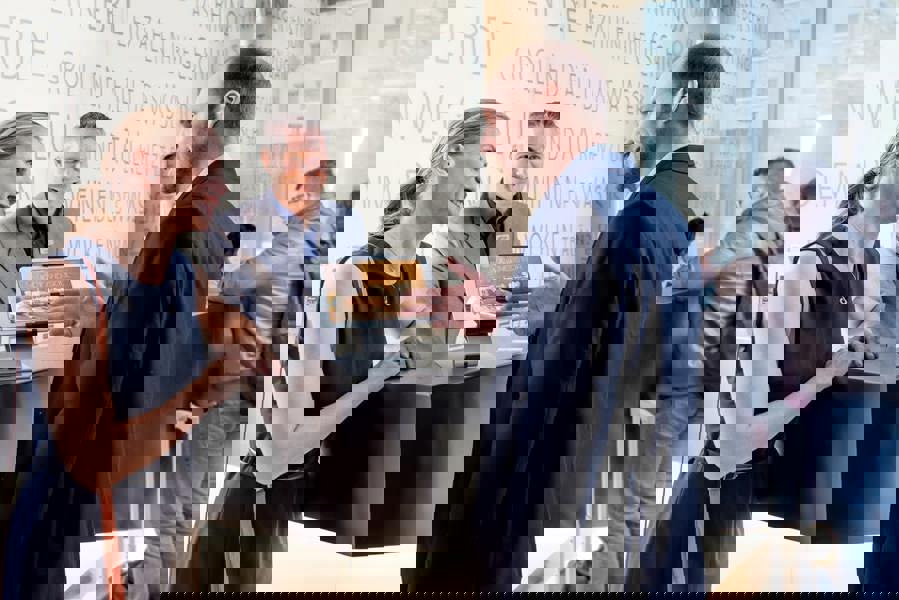 Durable Aluminium Foldable Tablet Holder iPad Desk Stand | Lockable & Rotatable