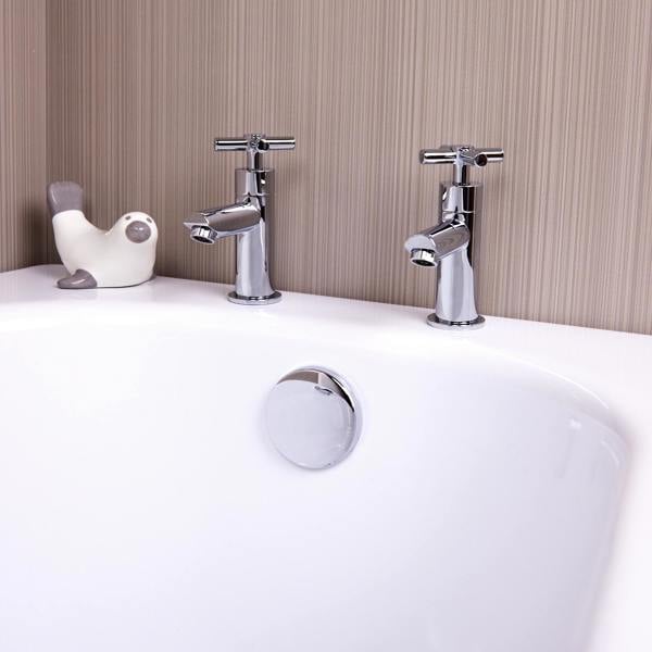 Flode Isak | Bath Pillar Taps | Chrome
