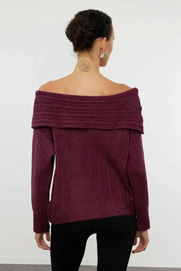 Hoxton Gal Oversized Flared Sleeve Knit Sweater