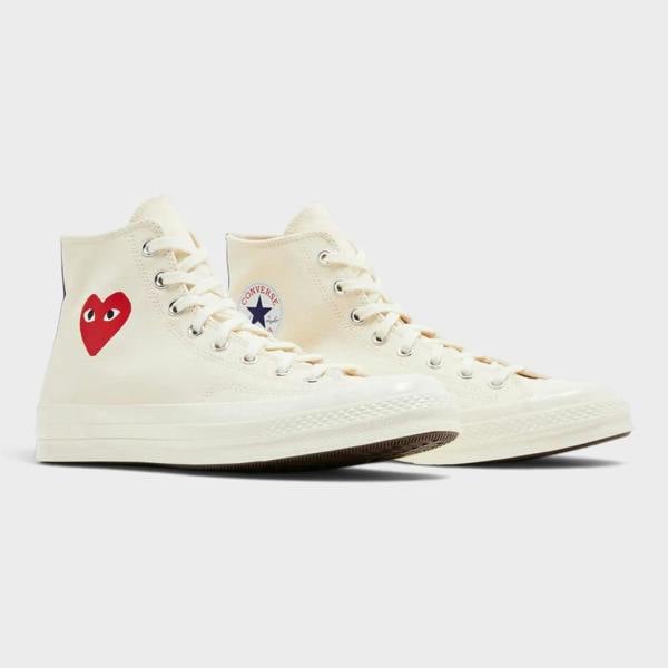 Converse Chuck Taylor All Star 70 Hi Comme des Garcons PLAY Single Heart Milk
