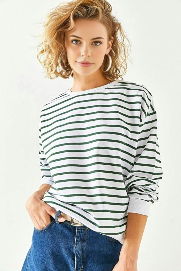 Hoxton Gal Basic Soft-Textured Oversized Sweatshirt