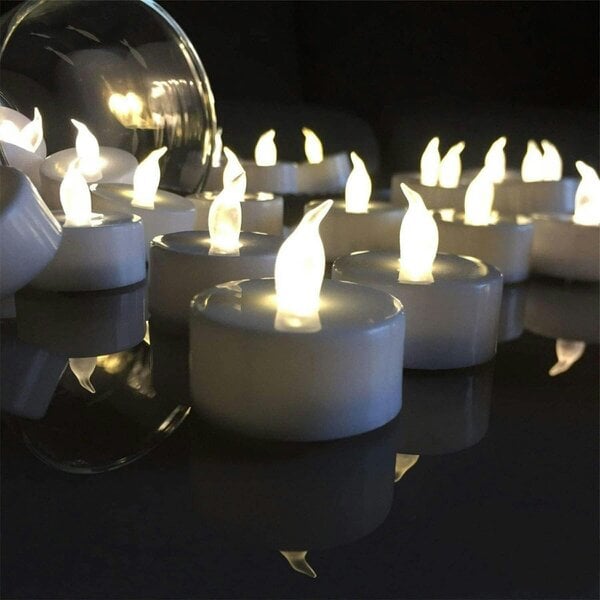 Baltus Sandalwood & Cedar Scented Tealight Candles, Pack of 20