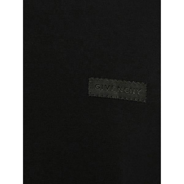 Givenchy Logo Patch T-Shirt   in  Black