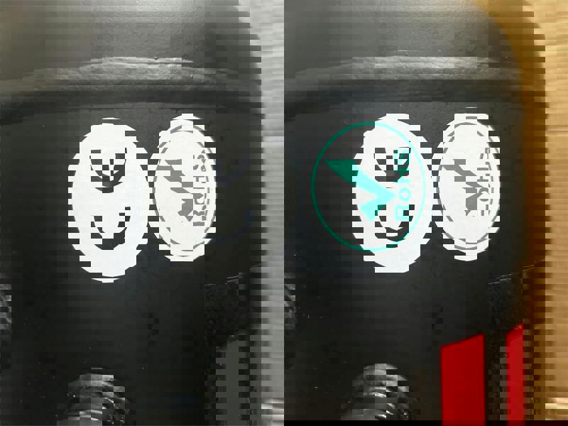 Portable Electric Air Compressor 24L 135LPM 8 BAR / 115PSI (1.5HP 1.1KW Lightweight Garage Workshop)