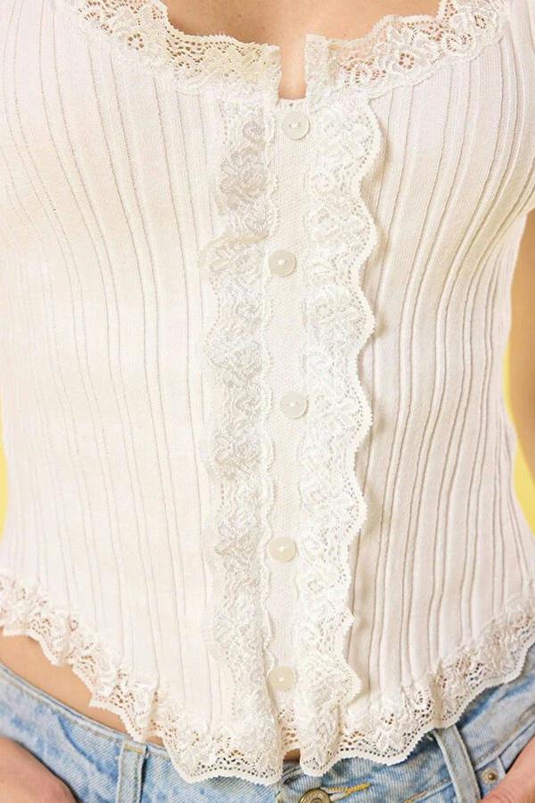 WOVCOR Lace Detail Knitted Thin Blouse