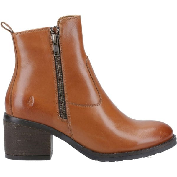 Hush Puppies Helena Women's Boots in Tan