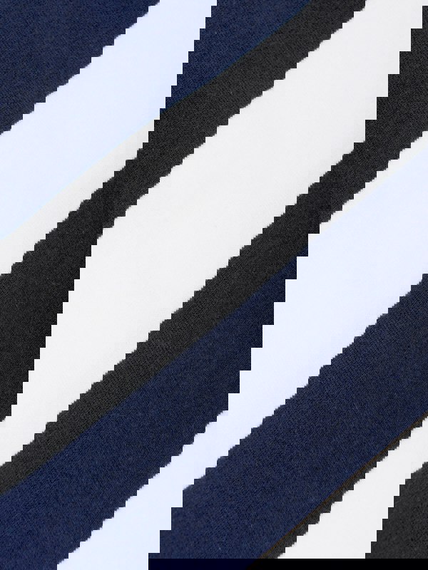 RALA4036_WHITE_CRUISE_NAVY_4