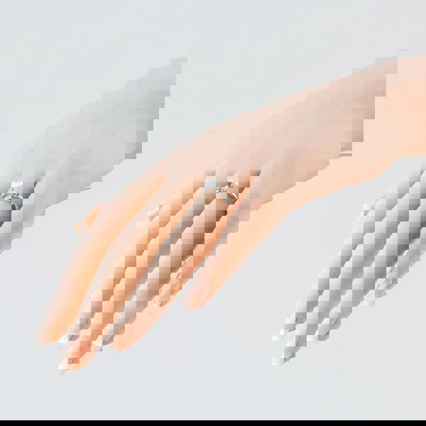 T. H. Baker Platinum 0.76ct Oval & Marquise Cut Diamond Shoulder Set Solitare Ring RN5616 PLT