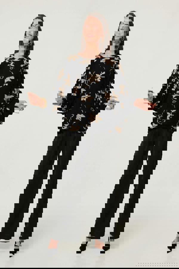 Black | Floral Embroidered 3/4 Sleeve Top