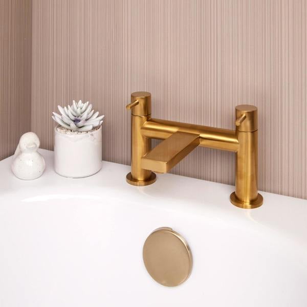 Flode Eslov | Bath Filler | Brass