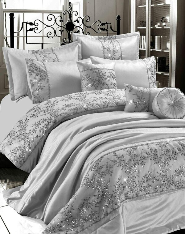 Night Zone Gigi Embroidered Sparkle Duvet Cover Set – Glamour Polyester Bedding with Pillowcases