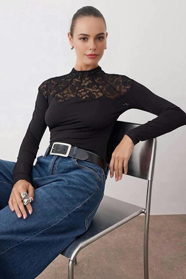 WOVCOR High Neck Lace Detail Knitted Party Blouse
