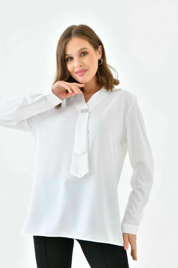 Hoxton Gal Oversized Long Sleeves Shirt Collar Blouse Top with Brooch Detail in White