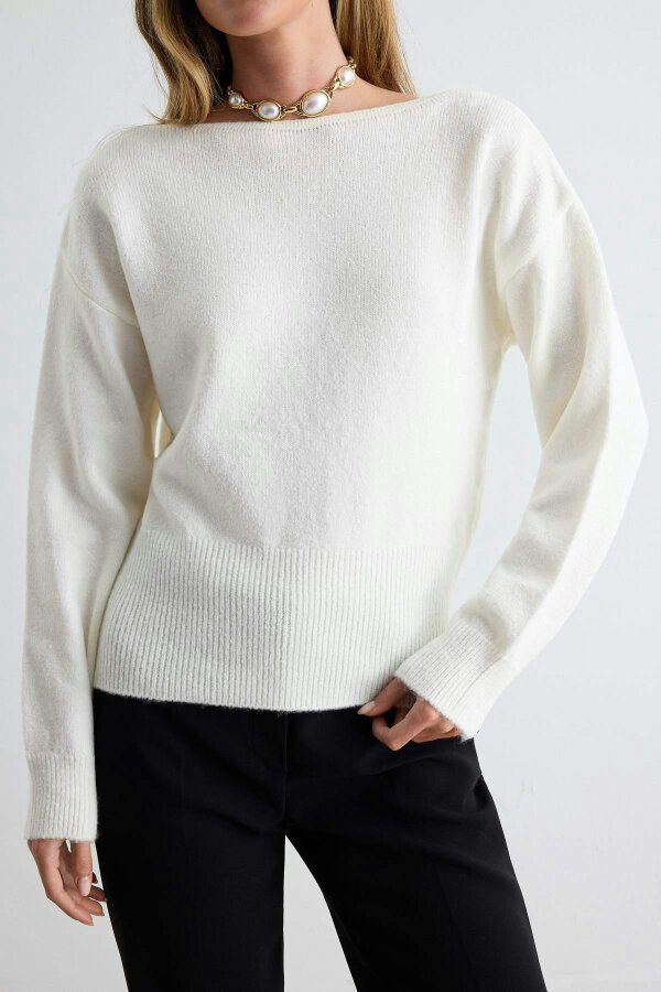 WOVCOR Soft Touch Back Lace Detail Boat Neck Long Sleeve Knitwear