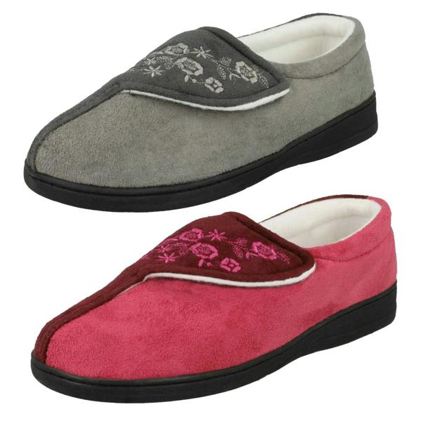Ladies Jyoti Embroidered Slippers Julie W15-191