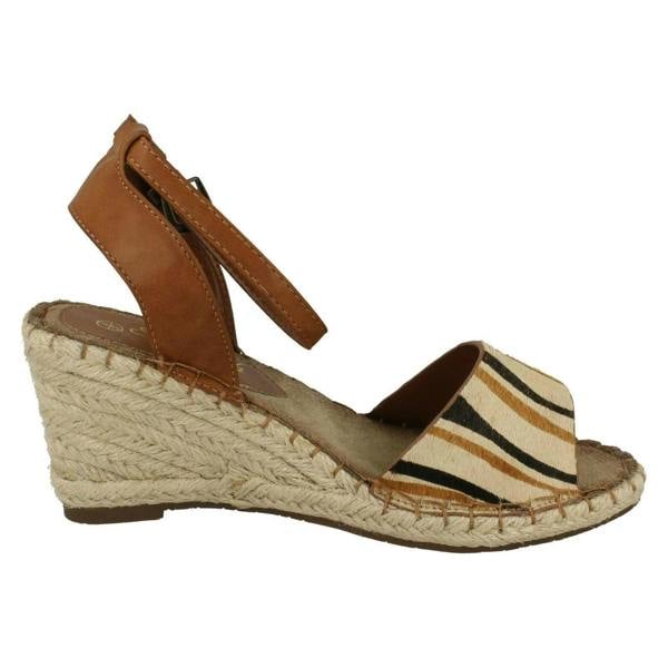 Savannah Ladies Savannah Casual Buckle Sandals