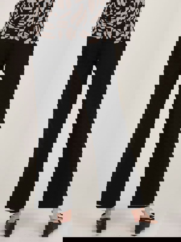 PennyPlain Wide Leg Joggers - Black Short