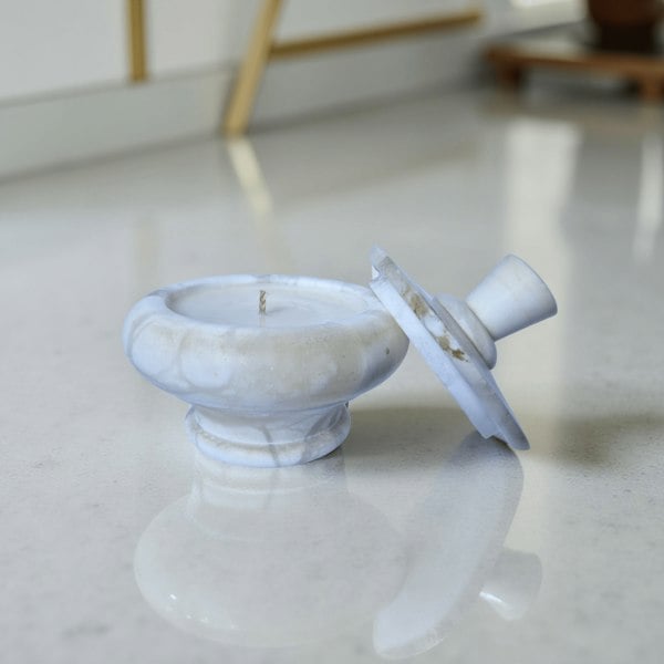 Ralph’s Orchard Repurposed Stone Trinket Dish Candle – Oro Verde